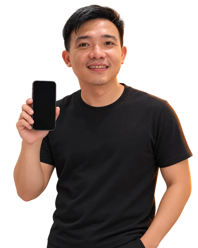 Ricky Irawan memegang HP berisi notifikasi agent
